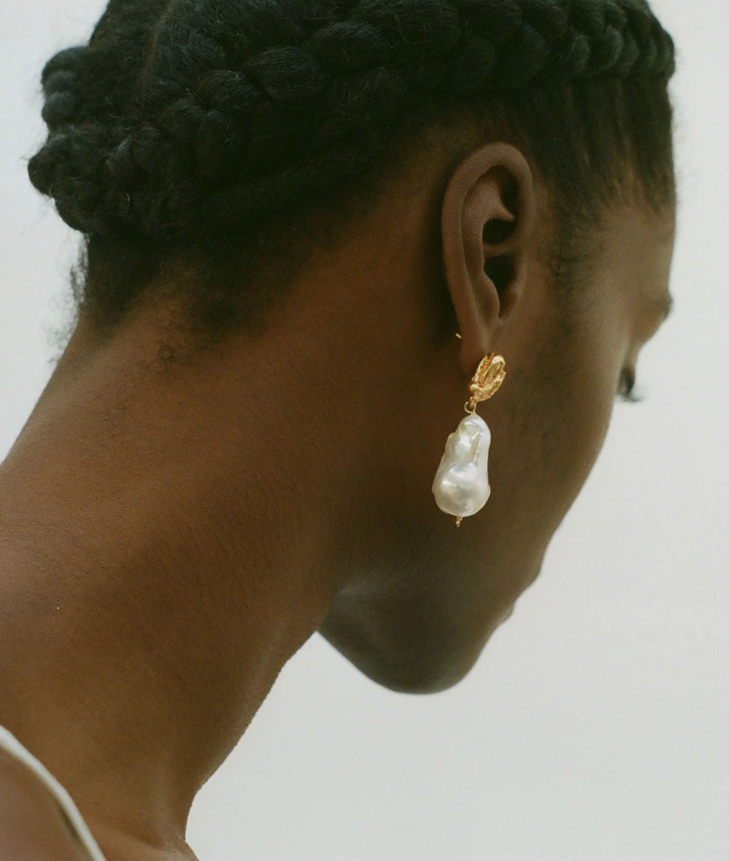The Fragment of Light Earrings - Image 3