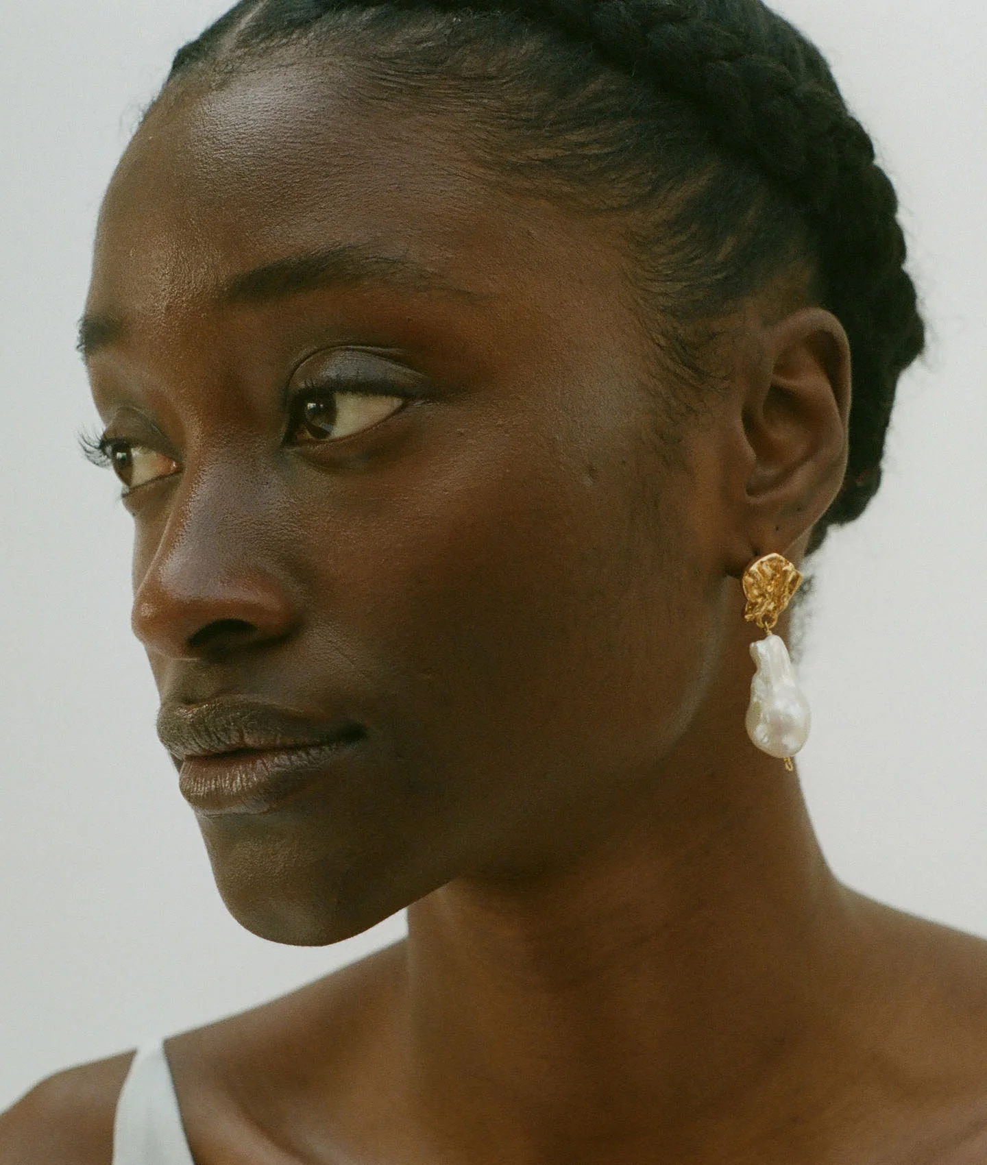 The Fragment of Light Earrings - Image 5
