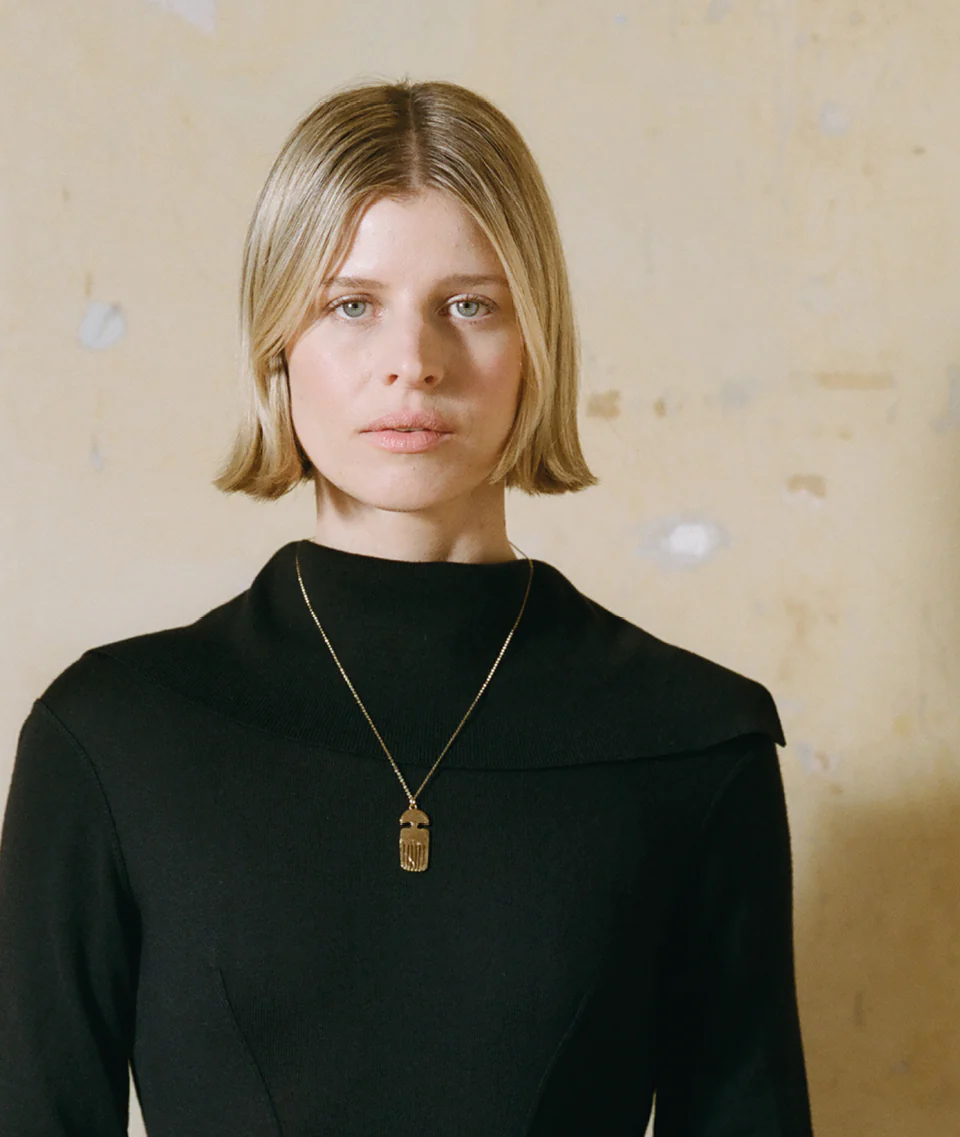 The Vanity Comb Necklace - Image 4